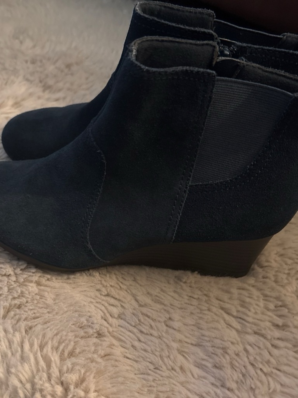 Clark's navy blue suede ankle boots
